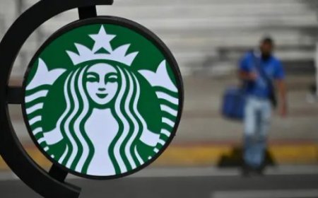 ستاربكس تعلن عزمها إغلاق فروع وتسريح موظفين