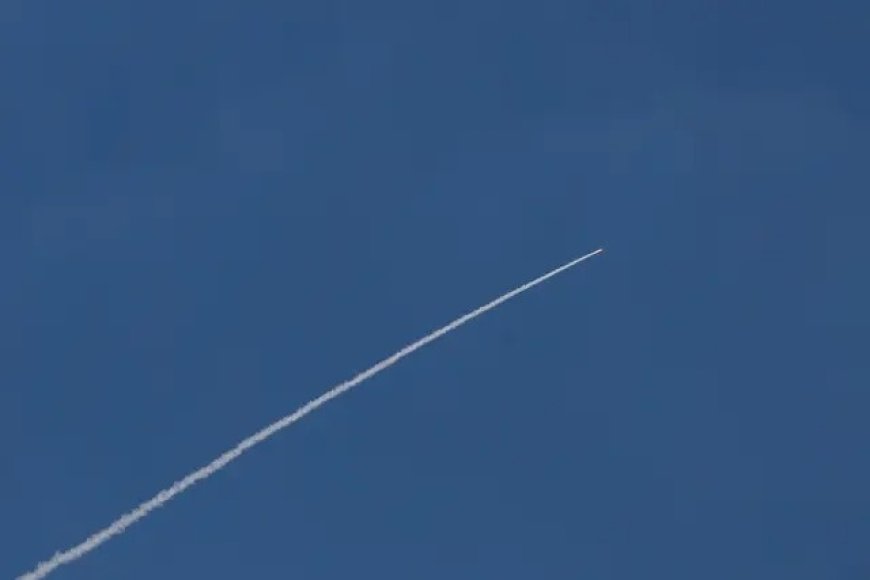 إسرائيل: صاروخان باليستيان أُطلقا من اليمن وسقطا فوق السعودية