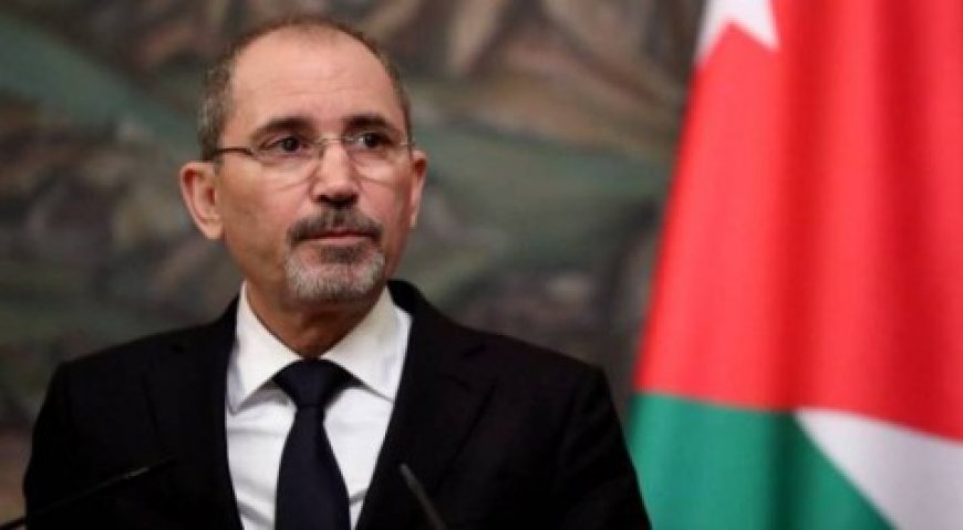 اجتماعات القاهرةالصفدي رفع سقف الخطاب والجيش المصري يقر بوجود مخاطر إسرائيل تخطط لتأزيم في لبنان وسورية والأردن.. دول الخليج وتونس والمغرب في “الصمت