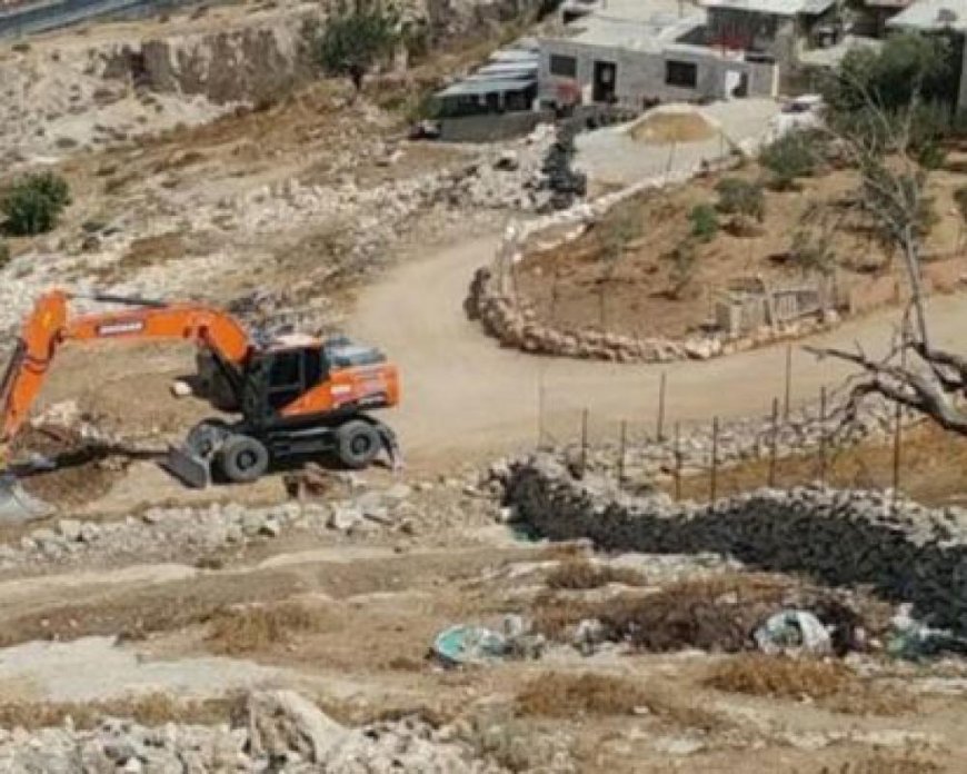 الاحتلال يستولي على 140 دونما من أراضي عناتا شمال القدس المحتلة