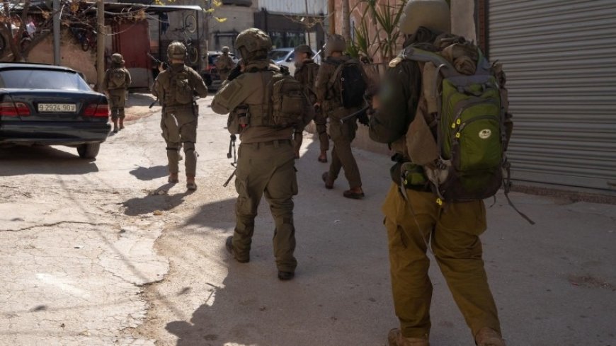 الاحتلال يعتقل ستة مواطنين من محافظة الخليل