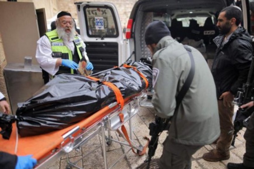 إصابات بصفوف المستوطنين بينهم حالات خطيرة بعملتي “دهس وإطلاق نار” قرب بيت لحم بالضفة الغربية..