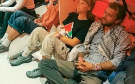 سفينة “ميكينو” تنجح بكسر الحصار وتدخل مياه غزة.. ودول غربية تتحرك ضد إسرائيل بعد اعتراض “أسطول الصمود”