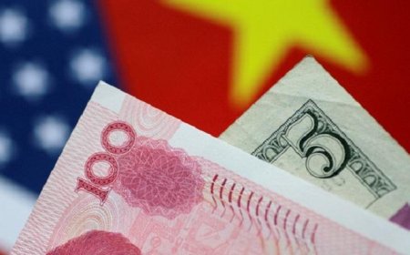 اليوان يرتفع أمام الدولار رغم التوترات التجارية بين أميركا والصين