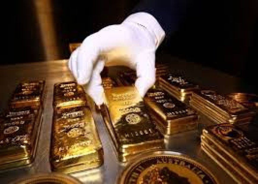 الذهب يواصل صعوده القياسي متجاوزاً 4300 دولار للأونصة محققاً أفضل أداء أسبوعي منذ 17 عاماً