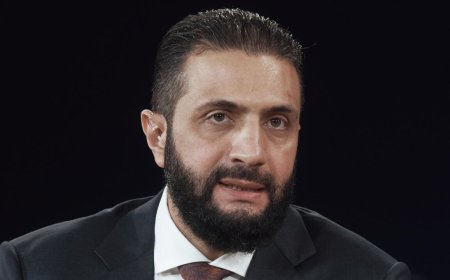 الشرع يصل واشنطن.. أول زيارة لرئيس سوري منذ 1946