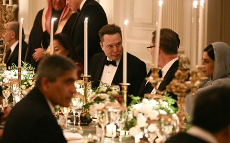 ماسك وهوانغ يسلطان الضوء على مستقبل الذكاء الاصطناعي في منتدى الاستثمار الأميركي-السعودي