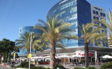 سموتريتش يهدد بوقف رسائل الضمان للبنوك الفلسطينية…وترقب حاسم قبل الأحد