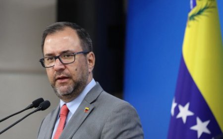 “اسم فنزويلا أكبر من أن يخرج من فمك القذر”.. كاراكاس ترد بقوة على اتهامات وزير إسرائيلي بـ”زعزعة” استقرار المنطقة