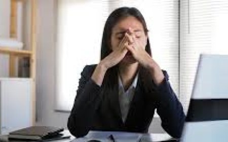 الاقتصاد على أعصابك.. كيف تحقق شركات الصحة النفسية أرباحاً هائلة من التوتر