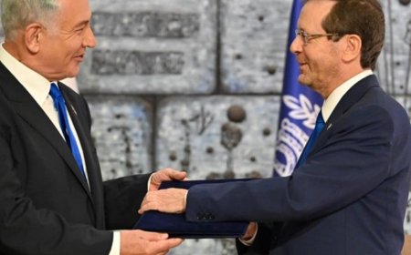 نتنياهو يتقدم رسميا بطلب العفو من الرئيس الإسرائيلي