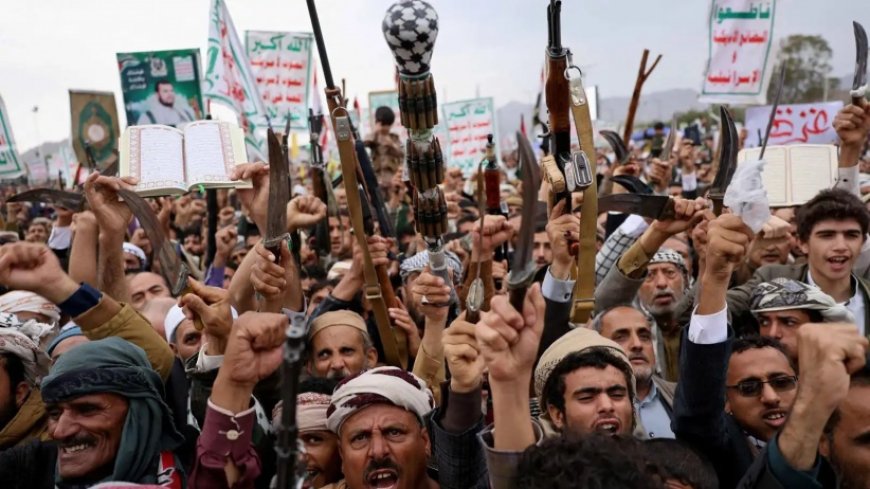 الحوثيون يعلنون وقف الهجمات على إسرائيل وعلى السفن في البحر الأحمر