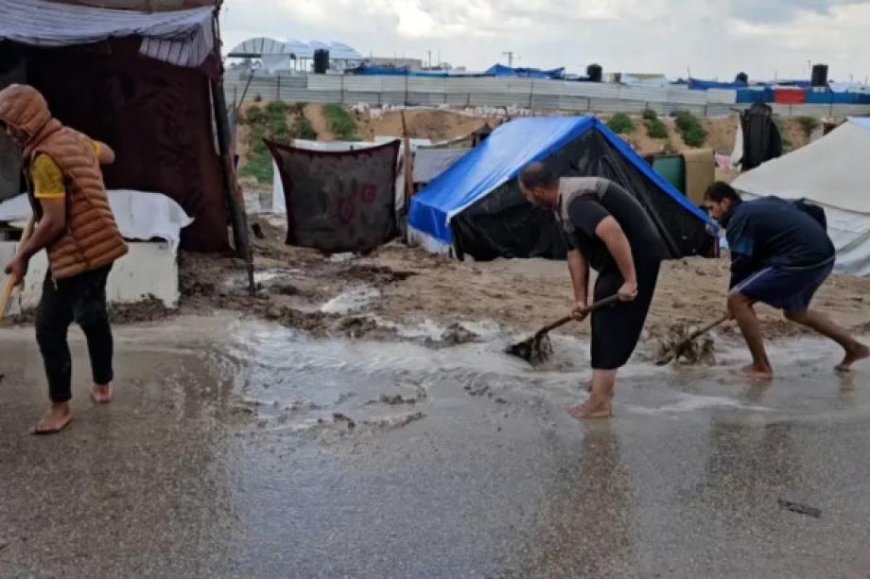 غرق آلاف الخيام بغزة وخان يونس على وقع غارات اسرائيلية