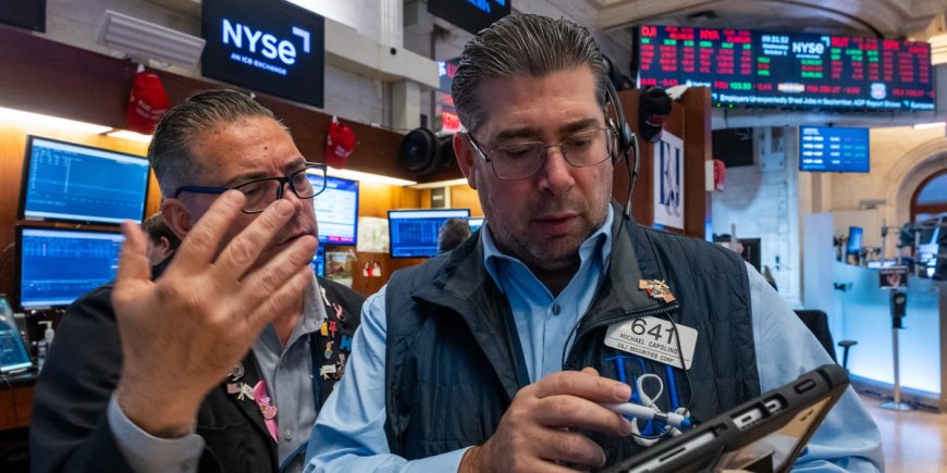 لماذا أصبحت الأسواق فجأة على حافة الهاوية؟