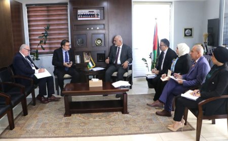 الزراعة والفاو تبحثان خطة التعافي وإعادة بناء القطاع الزراعي في المحافظات الجنوبية.