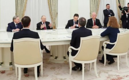 توماس فريدمان في نيويورك تايمز: بوتين يتلاعب بالمبعوثيْن الأميركيين كما لو كان عازف ناي ماهرا