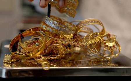 أسعار الذهب تتكبد نحو 250 دولاراً بعد تقدم مباحثات السلام بين روسيا وأوكرانيا