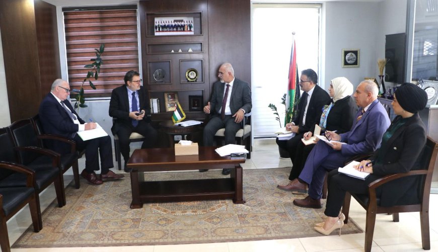 الزراعة والفاو تبحثان خطة التعافي وإعادة بناء القطاع الزراعي في المحافظات الجنوبية.