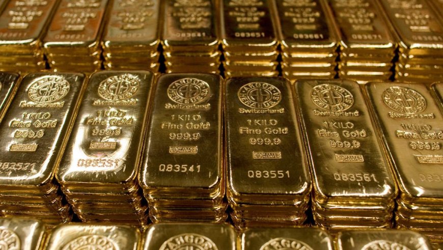 الذهب يستقر فوق 4200 دولار بدعم من بيانات وظائف أميركية ضعيفة