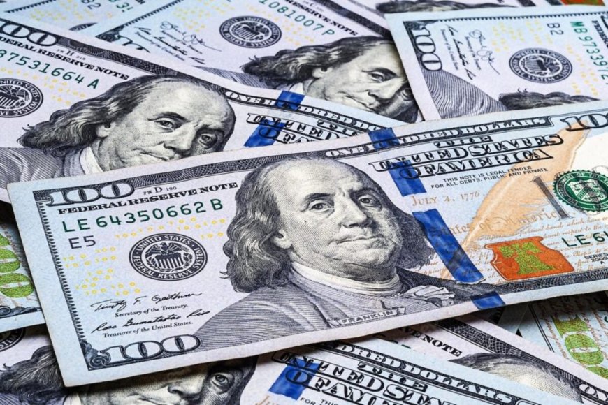 بيانات أميركية ضعيفة تضغط على الدولار وتدعم اليورو