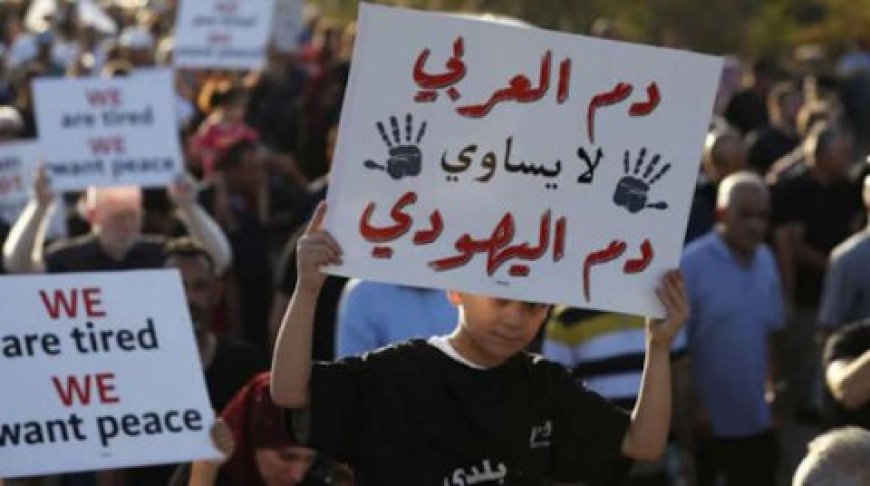 حاخامٌ صهيونيٌّ يصِف نواب العرب بالكنيست براكبي الجمال ويُطالِب بطردهم