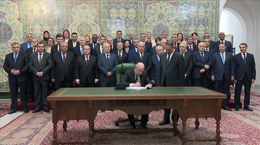 الرئيس الجزائري يوقع على أكبر موازنة بتاريخ البلاد