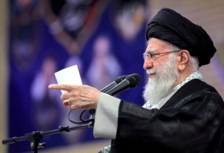 خامنئي: سنواجه النظام العالمي الجائر وهيمنة نظام الاستكبار في العالم وإيران نالت مكانة واعتباراً جديدين على المستوى العالمي