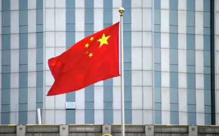 الصين تطالب أميركا بالإفراج الفوري عن مادورو وزوجته