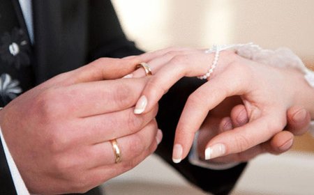 مع ارتفاع تكاليف المعيشة.. من يدفع ثمن خاتم الخطوبة؟