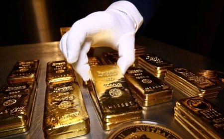 تراجع أسعار الذهب بضغط من الدولار وترقب تقرير الوظائف الأميركي