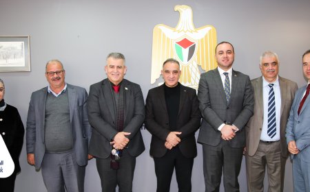 البنك الإسلامي الفلسطيني وسلطة الطاقة والموارد الطبيعية يبحثان تعزيز التعاون المشترك