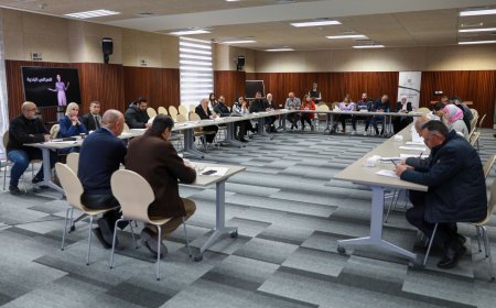 لجنة الانتخابات المركزية تناقش مع المؤسسات الاعلامية والصحفيين الانتخابات المحلية 2026