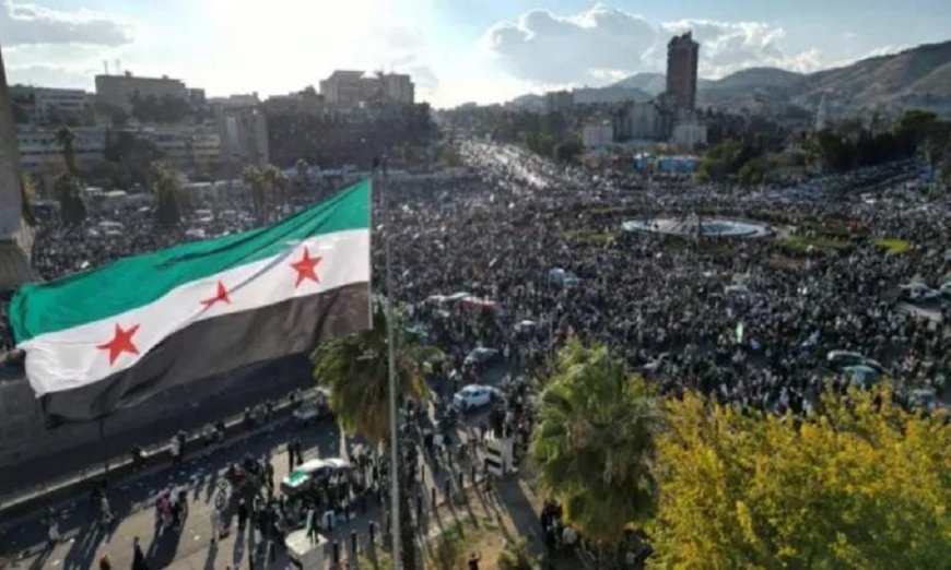 "وول ستريت جورنال": الولايات المتحدة تهدد سوريا بإعادة فرض العقوبات