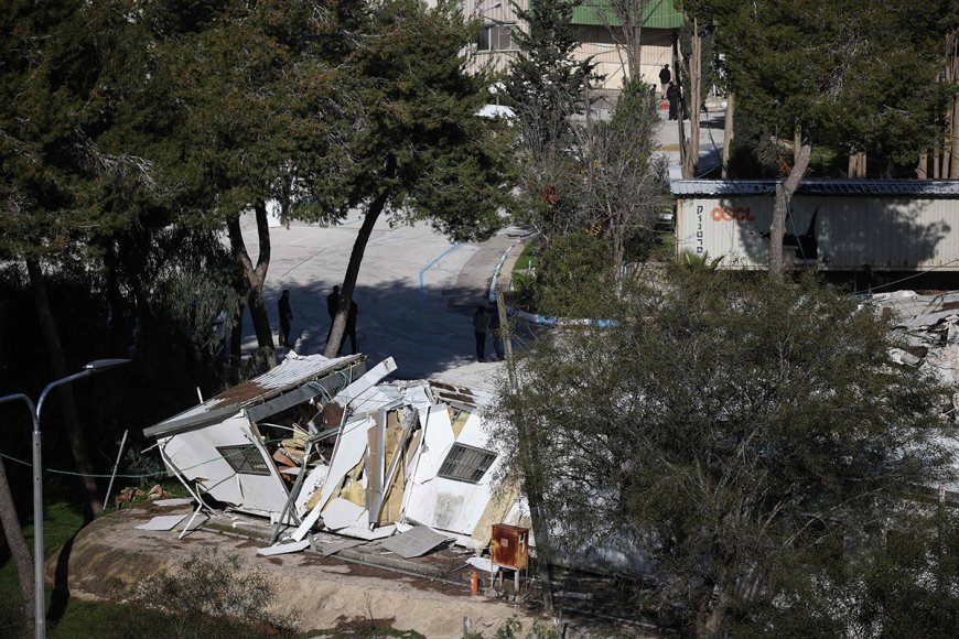 بإشراف بن غفير: جرافات الاحتلال تهدم منشآت الأونروا في الشيخ جراح