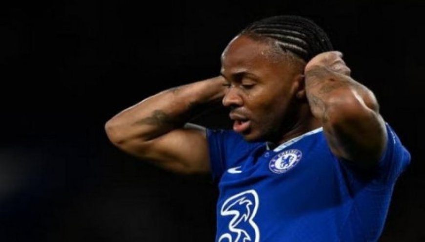 تشيلسي يفسخ عقد لاعبه الدولي رحيم ستيرلينغ