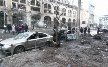 بعد انتهاء “الهدنة المؤقتة”.. روسيا تقصف بقوة العاصمة كييف ومحيطها وحديث عن إصابات ودمار وزيلينسكي يهاجم موسكو