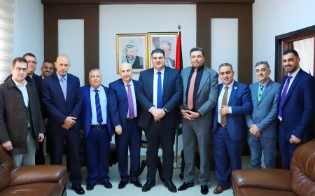 الاتحاد الفلسطيني لشركات التأمين يلتقي وزير النقل والمواصلات لبحث القضايا المشتركة  وتعزيز السلامة المرورية