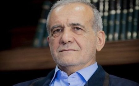 الرئيس الإيراني: لسنا بصدد امتلاك أسلحة نووية