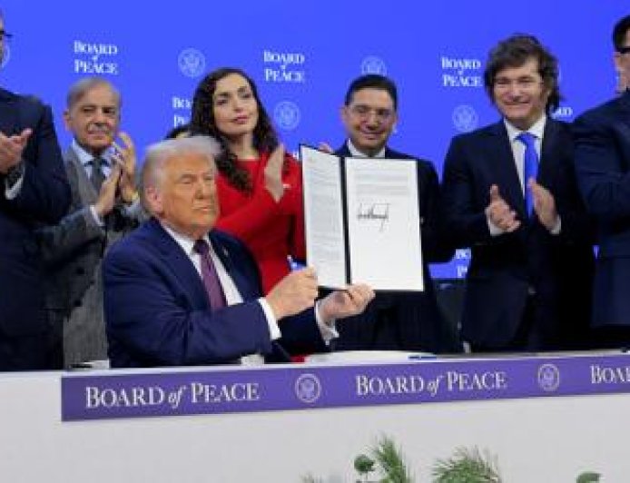 البيت الأبيض يخطط لعقد اجتماع "مجلس السلام" بشأن غزة في "فبراير"