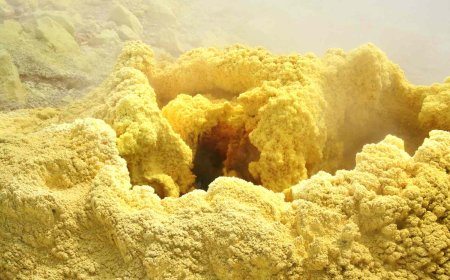 حرب إيران تهدد 75% من احتياجات إندونيسيا للكبريت