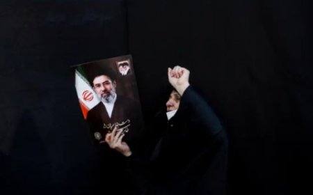 التايمز: يجب إبقاء مضيق هرمز مفتوحاً