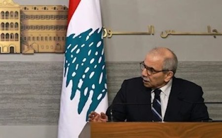 لبنان يطرد السفير الإيراني ويعلنه شخصا غير مرغوب فيه