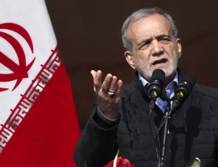 الرئيس الإيراني: لن نصمت ولن نستسلم