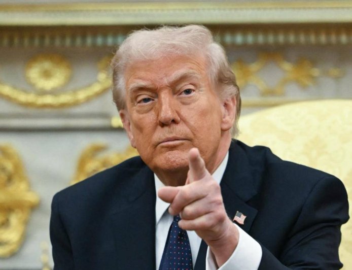 تراجع مفاجيء: واشنطن وتل أبيب تتخليان عن هدف إسقاط النظام الإيراني