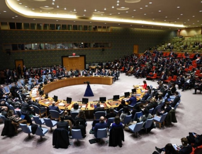 معركة كلمة "إيران" تشق مجلس الأمن: صدام روسي خليجي قبل التصويت