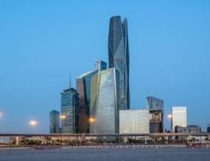 الرياض تستضيف اجتماعاً تشاورياً لدول عربية وإسلامية