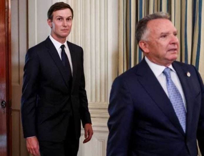 "لقد طعنونا في الظهر"... ايران تفضل فانس وترفض ويتكوف وكوشنير