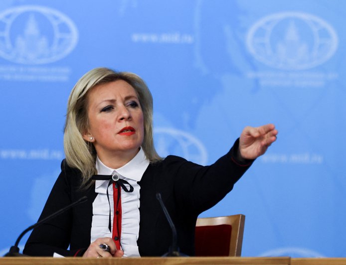 روسيا تجلي خبراء بوشهر وتدين اسرائيل: لقد تجاوزتم الخط الأحمر