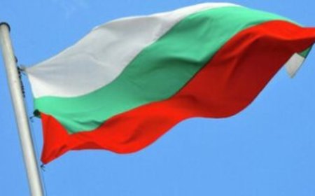 إيران تحذر بلغاريا: "لا تسمحوا للولايات المتحدة باستخدام مطاراتكم لأغراض الحرب"