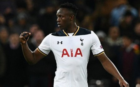 الكيني فيكتور وانياما لاعب توتنهام السابق يعلن اعتزاله